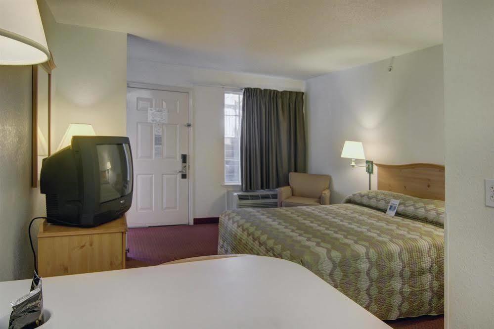 Atlanta Hotel Roswell Exteriör bild
